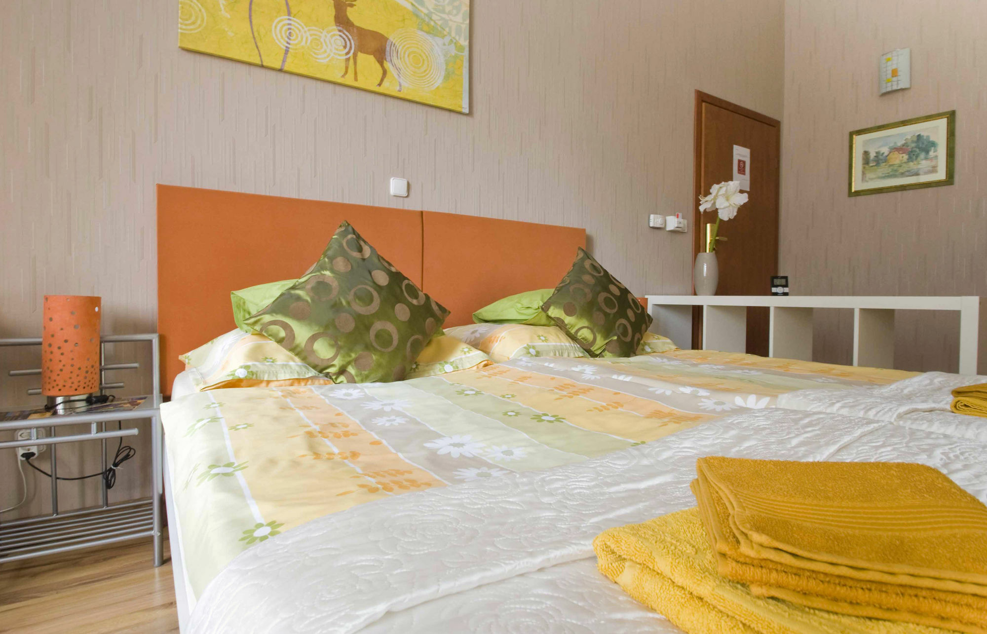 Budapest Guestrooms Экстерьер фото
